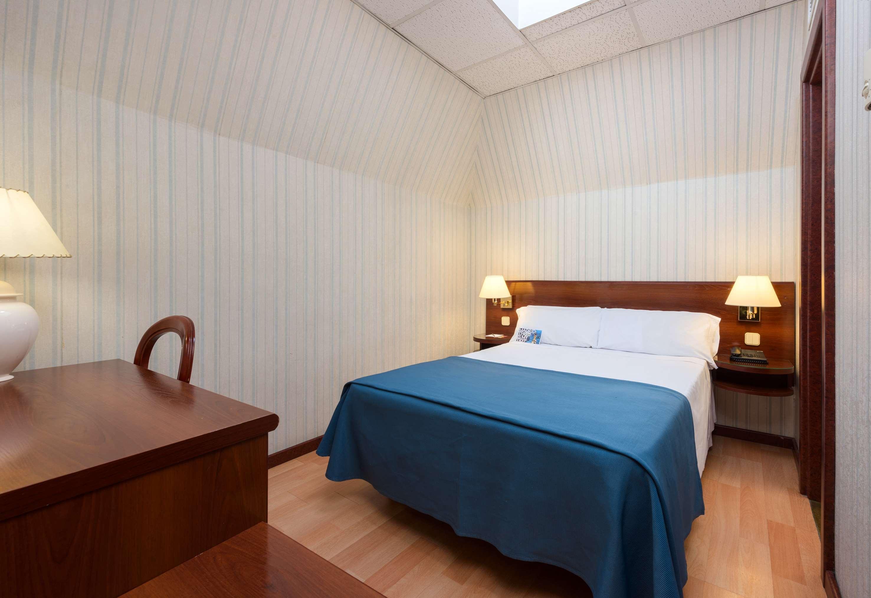 Hotel Madrid Leganes Affiliated By Melia Eksteriør bilde
