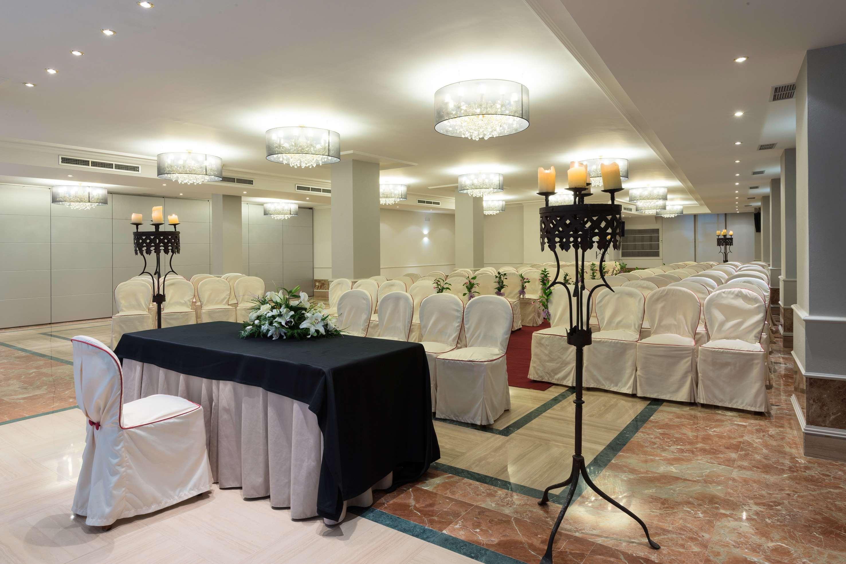 Hotel Madrid Leganes Affiliated By Melia Eksteriør bilde