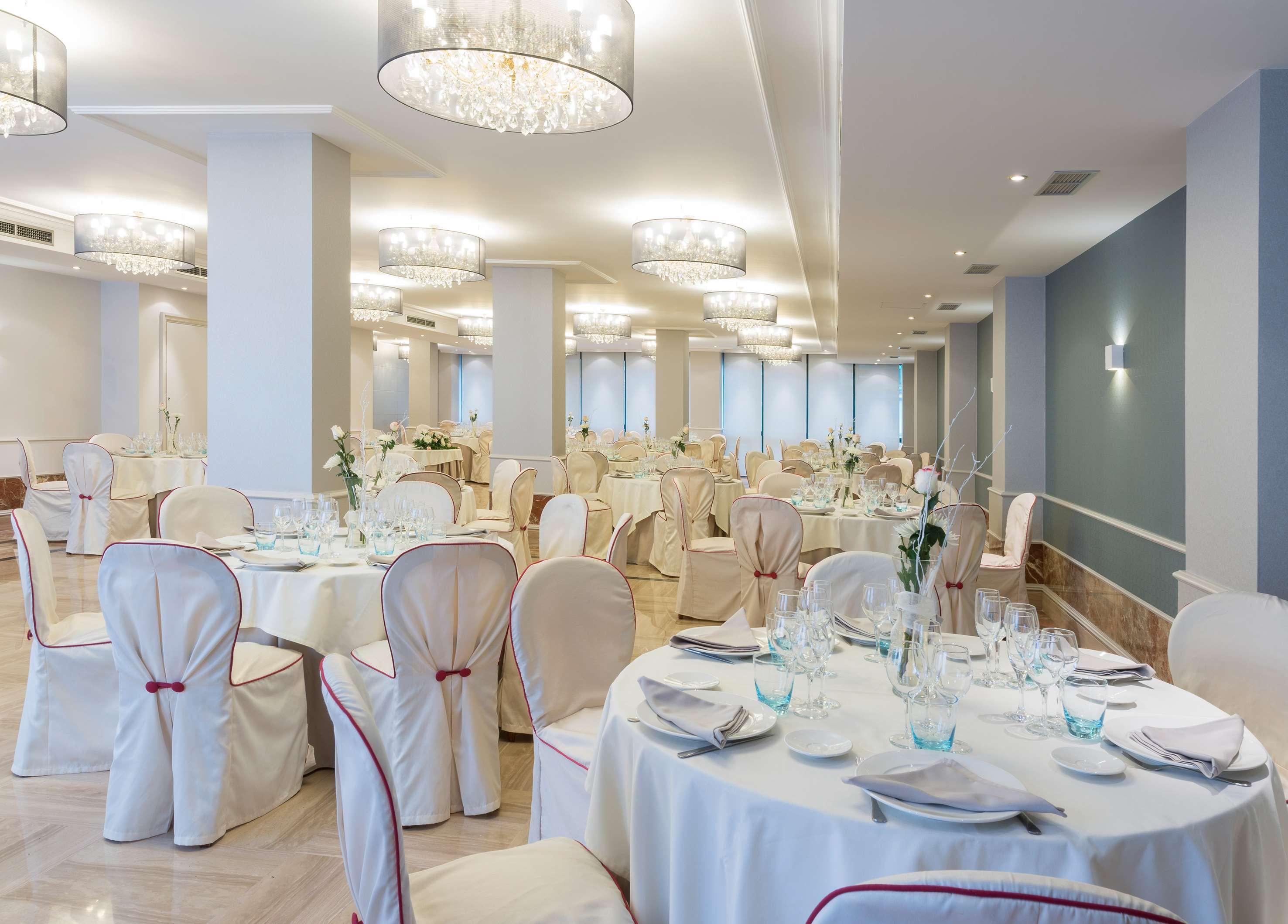 Hotel Madrid Leganes Affiliated By Melia Eksteriør bilde