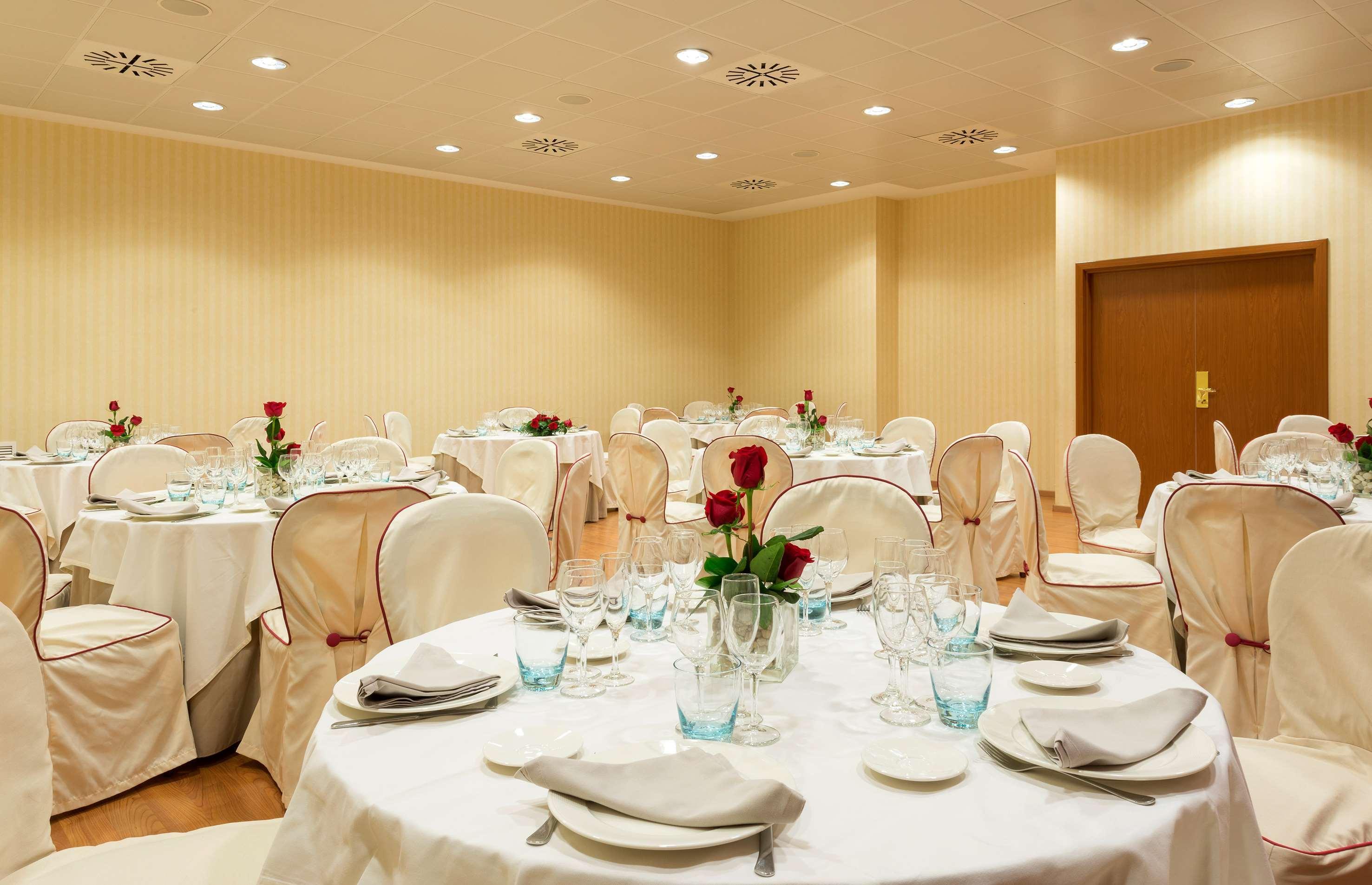 Hotel Madrid Leganes Affiliated By Melia Eksteriør bilde